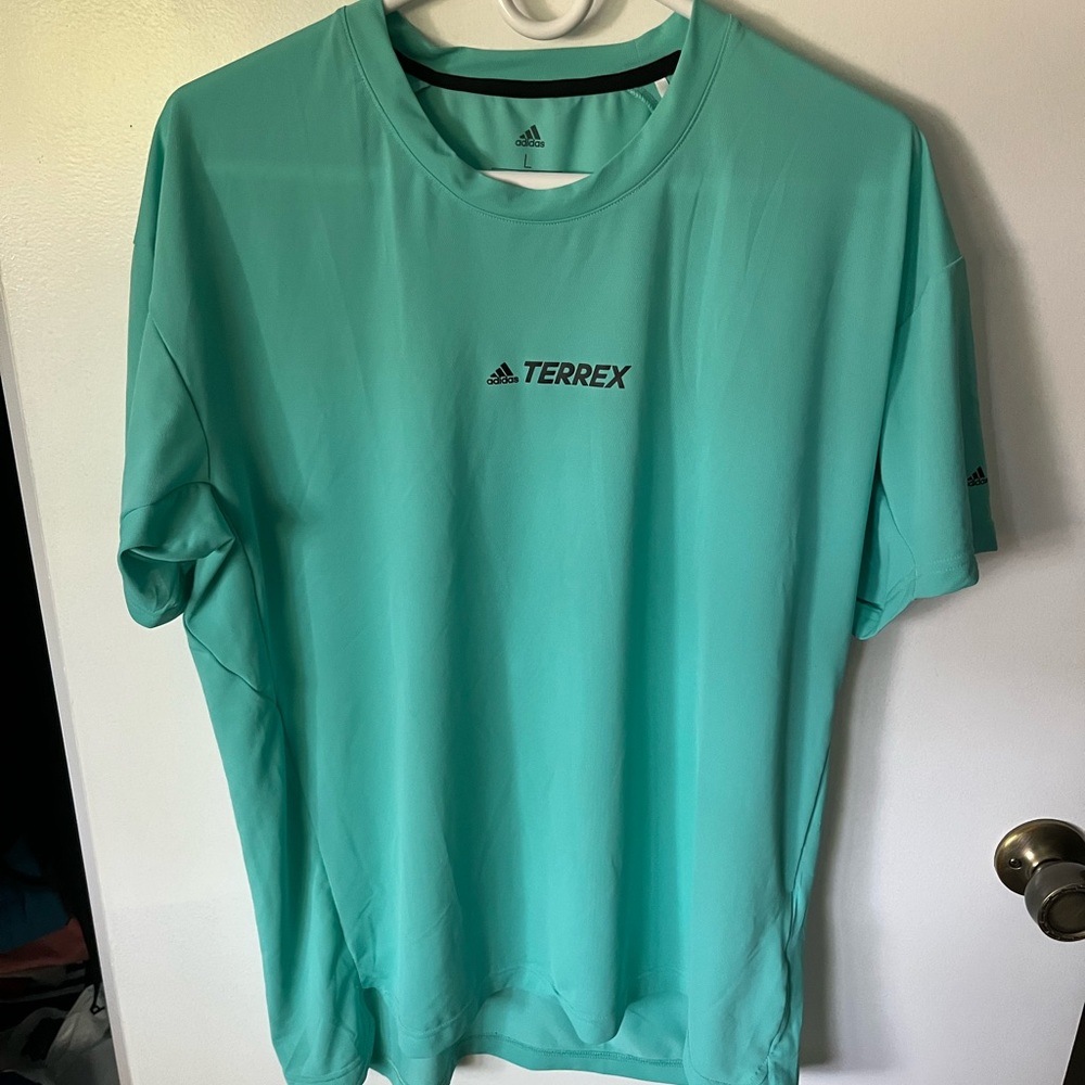 Adidas Terrex sports T-shirt men’s large